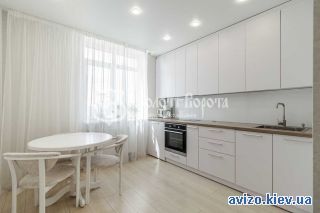 Продам <a class='adt__geo' href='/nerukhomist/prodazh-kvartyr-budynkiv/kvartyry/kyivska-oblast/q-1-кімнатні/'>1 кімната</a>-комнатную квартиру, Крюковщина