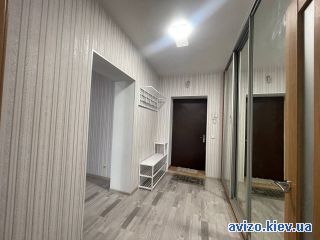 <a class='adt__geo' href='/nerukhomist/prodazh-kvartyr-budynkiv/kvartyry/kyivska-oblast/q-2-кімнатні/'>2 кімнати</a>-комнатная квартира, Ирпень