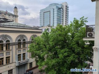 Довгострокова оренда, вул. Лисенко 8