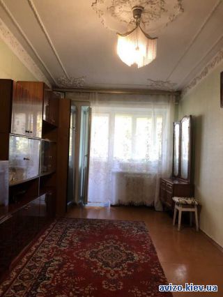 Продажа <a class='adt__geo' href='/nerukhomist/prodazh-kvartyr-budynkiv/kvartyry/kyiv-misto/q-3-кімнатні/'>3 кімнати</a>-комнатной квартиры