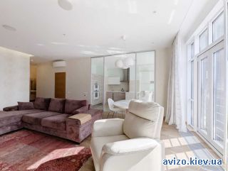 Сдается <a class='adt__geo' href='/nerukhomist/orenda-kvartyr-budynkiv/kvartyry/kyiv-misto/q-багатокімнатні/'>5 кімнат</a>-комнатная квартира