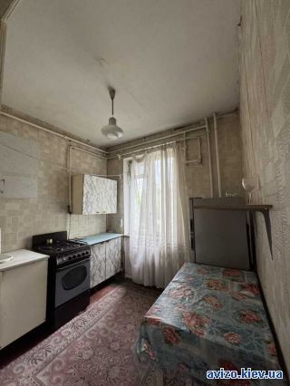 Продажа <a class='adt__geo' href='/nerukhomist/prodazh-kvartyr-budynkiv/kvartyry/kyiv-misto/q-1-кімнатні/'>1 кімната</a>-комнатной квартиры