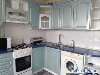Сдам <a class='adt__geo' href='/nerukhomist/orenda-kvartyr-budynkiv/kvartyry/kyiv-misto/q-2-кімнатні/'>2 кімнати</a>-комнатную квартиру, Перемога