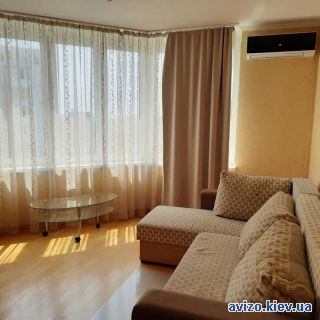 Аренда <a class='adt__geo' href='/nerukhomist/orenda-kvartyr-budynkiv/kvartyry/kyiv-misto/q-2-кімнатні/'>2 кімнати</a>-комнатной квартиры, ст.м. Харьковская