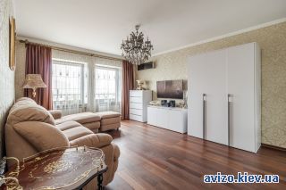 Продаю <a class='adt__geo' href='/nerukhomist/prodazh-kvartyr-budynkiv/kvartyry/kyiv-misto/q-2-кімнатні/'>2 кімнати</a>-комнатную квартиру, ст.м. Демиевская