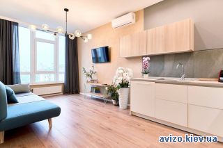 Сдам <a class='adt__geo' href='/nerukhomist/orenda-kvartyr-budynkiv/kvartyry/kyiv-misto/q-1-кімнатні/'>1 кімната</a>-комнатную квартиру