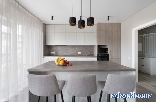 <a class='adt__geo' href='/nerukhomist/prodazh-kvartyr-budynkiv/kvartyry/kyiv-misto/q-2-кімнатні/'>2 кімнати</a>-комнатная квартира