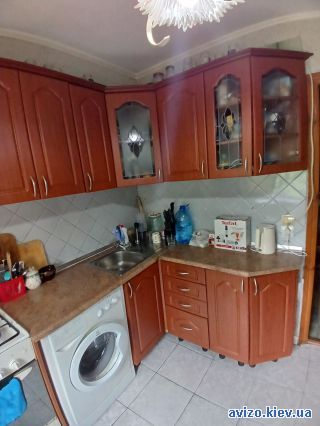 Продам <a class='adt__geo' href='/nerukhomist/prodazh-kvartyr-budynkiv/kvartyry/kyiv-misto/q-2-кімнатні/'>2 кімнати</a>-комнатную квартиру