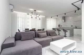 Сдается <a class='adt__geo' href='/nerukhomist/orenda-kvartyr-budynkiv/kvartyry/kyiv-misto/q-4-кімнатні/'>4 кімнати</a>-комнатная квартира