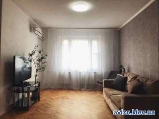 Сдается квартира Киев, Дарницкий, ул. Декабристов, 9а код 111720677