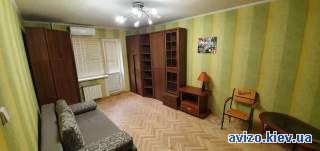 2-к. квартира м. Харківська
