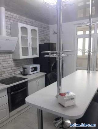 Сдается квартира Киев, Шевченковский, ул. Нивская, 4г код 111735663