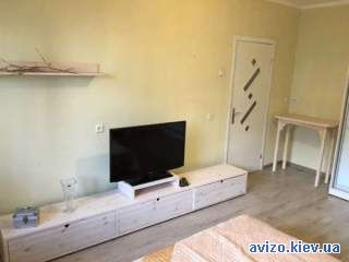 Сдается квартира Киев, Дарницкий, ул. Вишняковская, 3 код 111730960