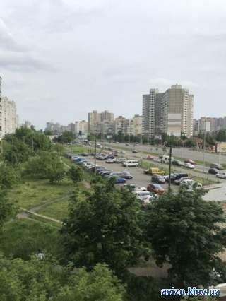 Ревуцького, 9, 2-кімнатна квартира 93 м.кв.