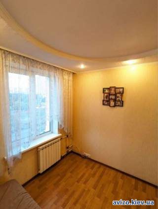 Продам видову квартиру по вул.Бучми,8