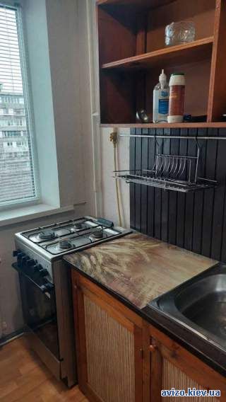1к  квартира Сирець