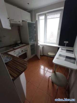 Сдается квартира Киев, Днепровский, ул. Миропольская, 3 код 111565909