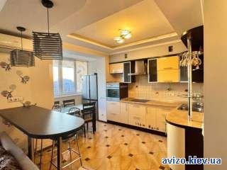 1к квартира.Дарницький район