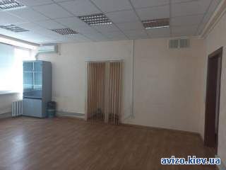 Сдам офис 105 кв.м. 3 кабинета, метро Левобережная