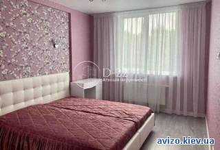 999178 довгострокова оренда 3-к квартира Київ, Голосіївський, 722 $/мі