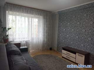 2к метро Берестейська