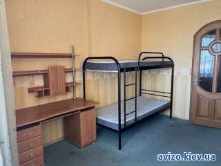 Здається чотирьох кімнатна квартира по вул. Герцина, м. Лукʼянівка, Ше