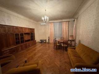 Сдается квартира Киев, Печерский , ул. Шелковичная, 10 код 111836701