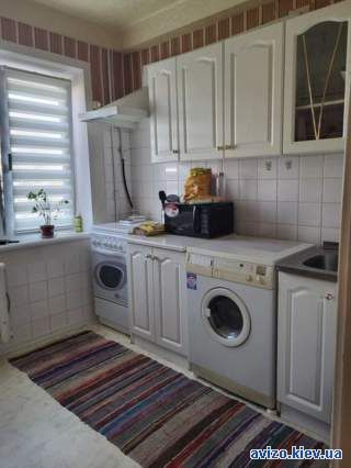 2к. квартира, вул. Є. Коновальця, 37, Печерськ
