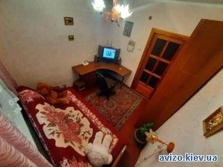 Кімната в м. Ірпінь, з сучасним комп'ютером...)