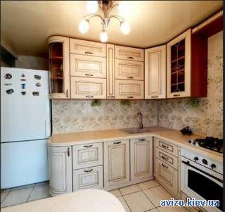 Продаж 2-к квартири на вул. Авіаконструктора Антонова,15а.