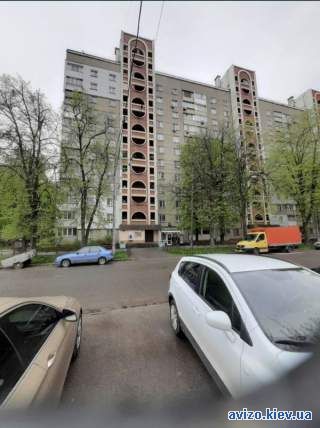 Київ, вул. Ратушного, 2-х кімнатна