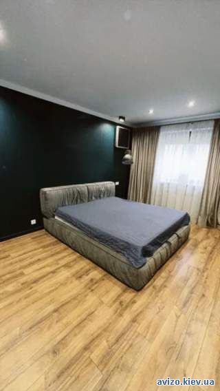 3к. квартира, вул. А. Ахматової, 13Д
