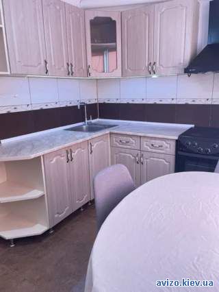 1к.квартира, вулиця Ревуцького, 11в