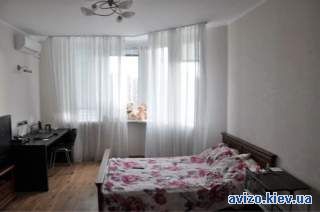 ук. квартира, вул. Пчілки, 2