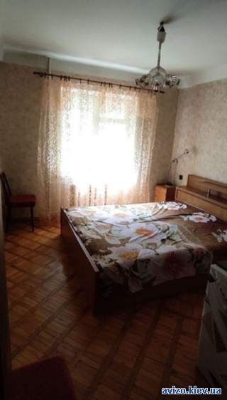 2к. квартира, метро Вокзальна, вул. Липківського