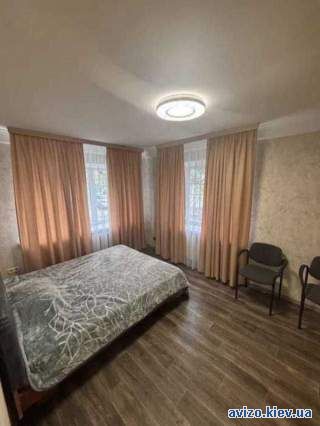 2к. квартира, метро Нивки
