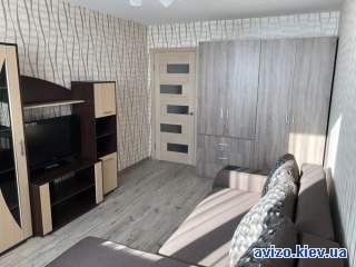 1к метро Позняки