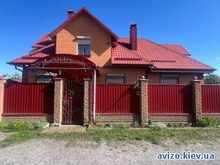 Продаж ексклюзивного 4 кім будинку з басейном, сауною в місті Яготин