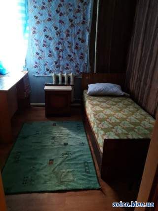 сдам комнату или место в общежитии г.Вишнёвое