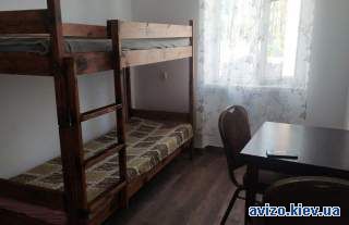 Охайний хостел на Шулявці. Кімнати на 2,4 та 8 місць. Від 110 грн