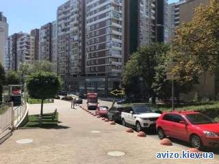 БЕЗ КОМІСІЇ Здам приміщення 245м, Філатова 2/1, ЖК Французький квартал