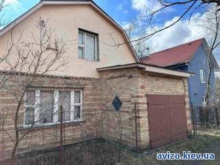 Продам дачу під Києвом