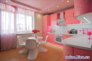 3-кімнатна, Саперно-Слобідська вул., 24, Голосіївський