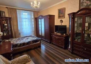 4-кімнатна, Велика Васильківська вул. (Червоноармійська), 42, Голосіїв