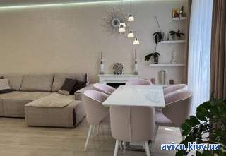 4-кімнатна, вул. Метрологічна 54, Голосіївський р-н, Феофанія