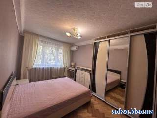 2-кімнатна квартира по вул. Литвиненко-Вольгемут 1б, Борщагівка, Свято