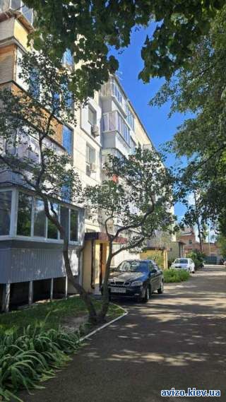 1003659 продаж 3-к квартира Обухівський, Васильків, 49000 $