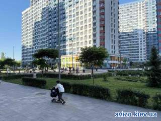 1002156 продаж об’єкт сфери послуг Київ, Дніпровський, 69800 $