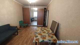 2-кімнатна, Композитора Лятошинського вул., 8, Голосіївський