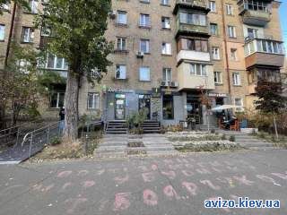 1002791 довгострокова оренда торгові площі Київ, Печерський, 2200 $/мі